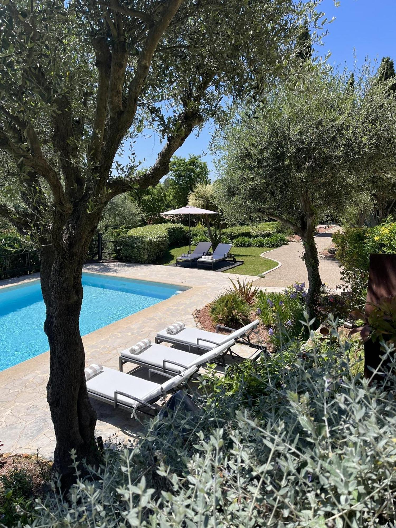 Les Hauts De La Riviera Cabris Luaran gambar
